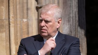 Re Carlo esclude il principe Andrea dal messaggio di Pasqua ufficiale tra i cambiamenti nella famiglia reale