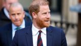 Prince harry a evento esclusivo a beverly hills mentre prince william sostituisce re charles