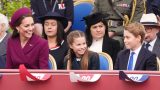 Ve day: william e kate insieme al re carlo per la parata aerea