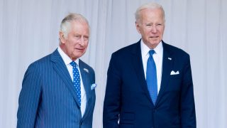 King charles invia un messaggio personale a joe biden dopo la diagnosi di cancro