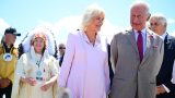 King charles e queen camilla tornano nel regno unito dopo l’attacco alcastello di princess diana