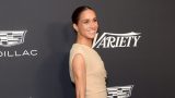 Meghan markle brilla a l.a. mentre la royal family festeggia un grande evento