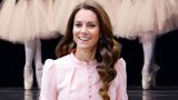 Princess kate ballerina in gonna fluttuante e scarpe satinata