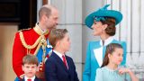 Reazione di prince william a princess kate al trooping the colour