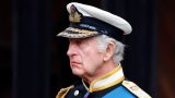 King Charles esprime tristezza profonda in un anniversario tragico