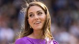 Momento imbarazzante di kate middleton a wimbledon con suo padre