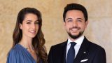 Principessa rajwa e principe ereditario hussein si mostrano con il loro bambino al matrimonio a venezia